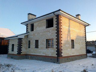 Строительство из керамзитобетонных блоков в пол блока с утеплителем в Москве