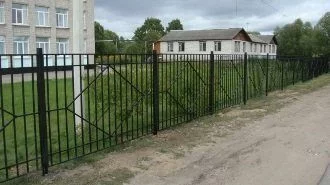 Металлический забор в Москве